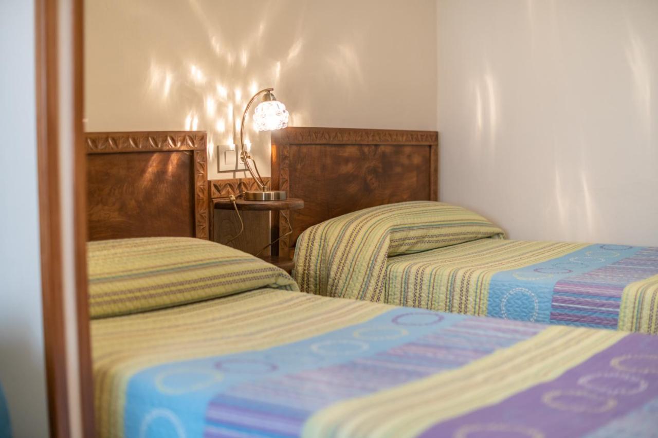 Pria, Apartamento En Ribadesella Bagian luar foto